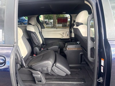 2026 Toyota Sienna Platinum 7 Passenger