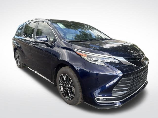 2026 Toyota Sienna Platinum 7 Passenger