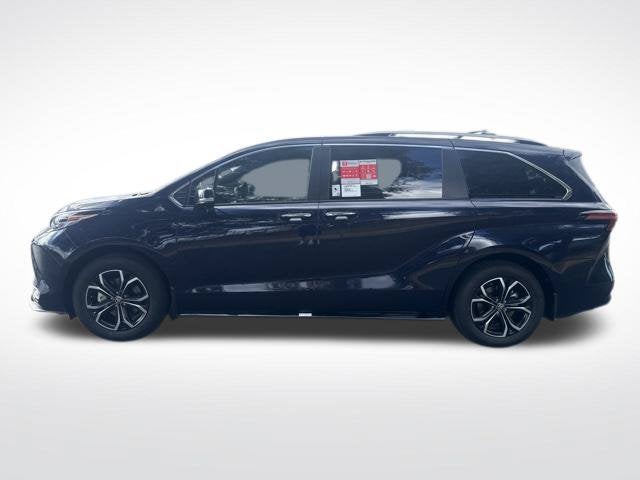 2026 Toyota Sienna Platinum 7 Passenger