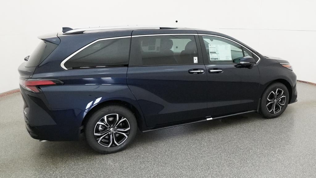 2026 Toyota Sienna Platinum 7 Passenger