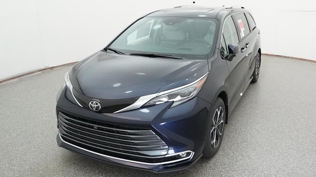 2026 Toyota Sienna Platinum 7 Passenger