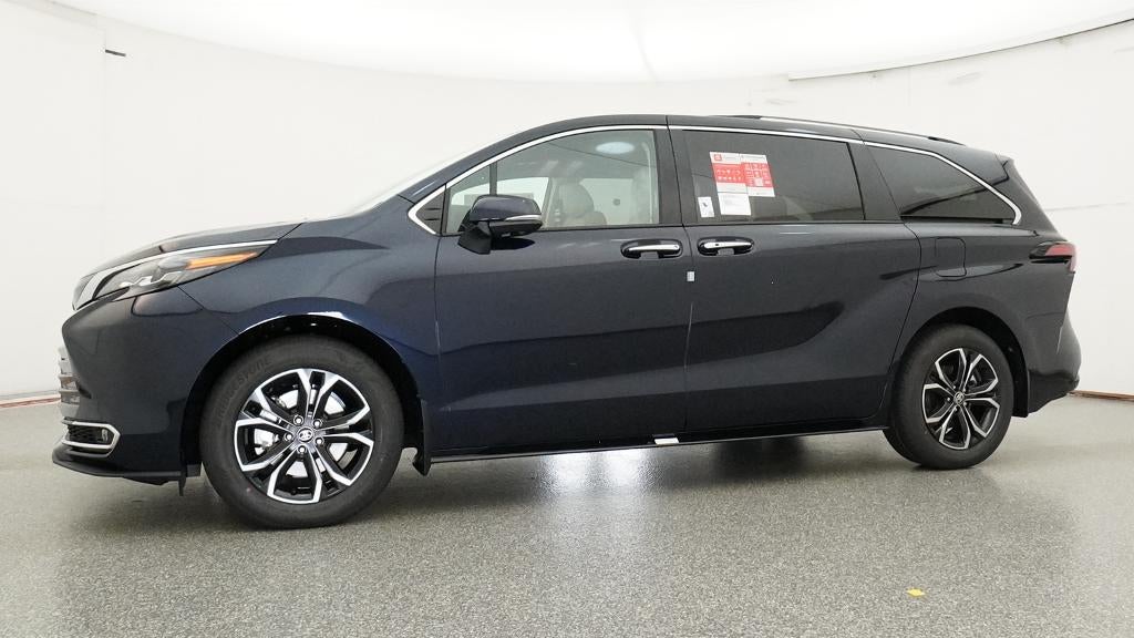 2026 Toyota Sienna Platinum 7 Passenger