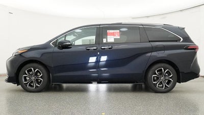 2026 Toyota Sienna Platinum 7 Passenger