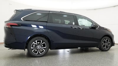 2026 Toyota Sienna Platinum 7 Passenger