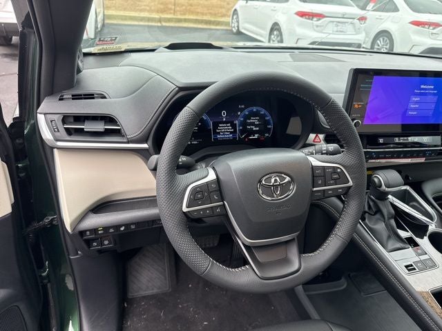 2026 Toyota Sienna Platinum 7 Passenger