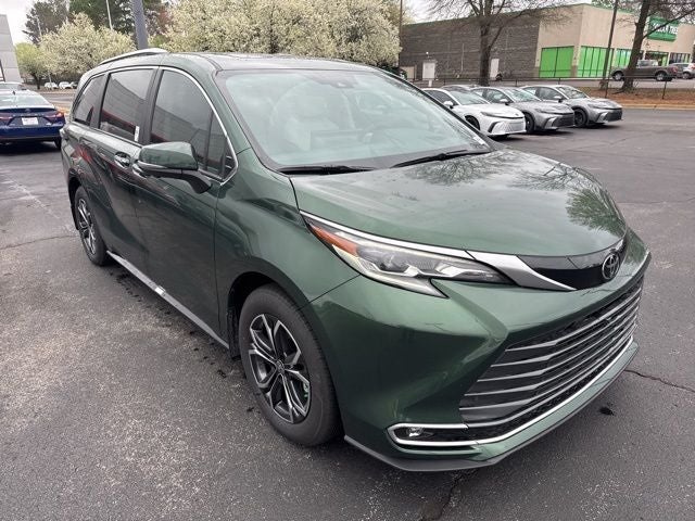2026 Toyota Sienna Platinum 7 Passenger