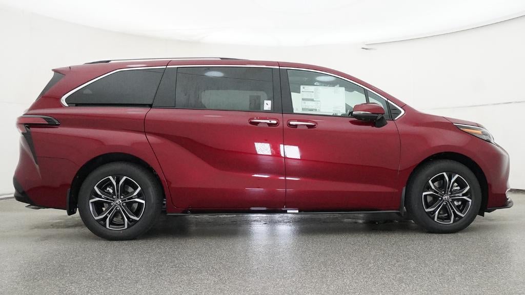 2026 Toyota Sienna Platinum 7 Passenger