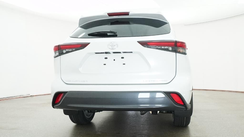 2026 Toyota Highlander Limited