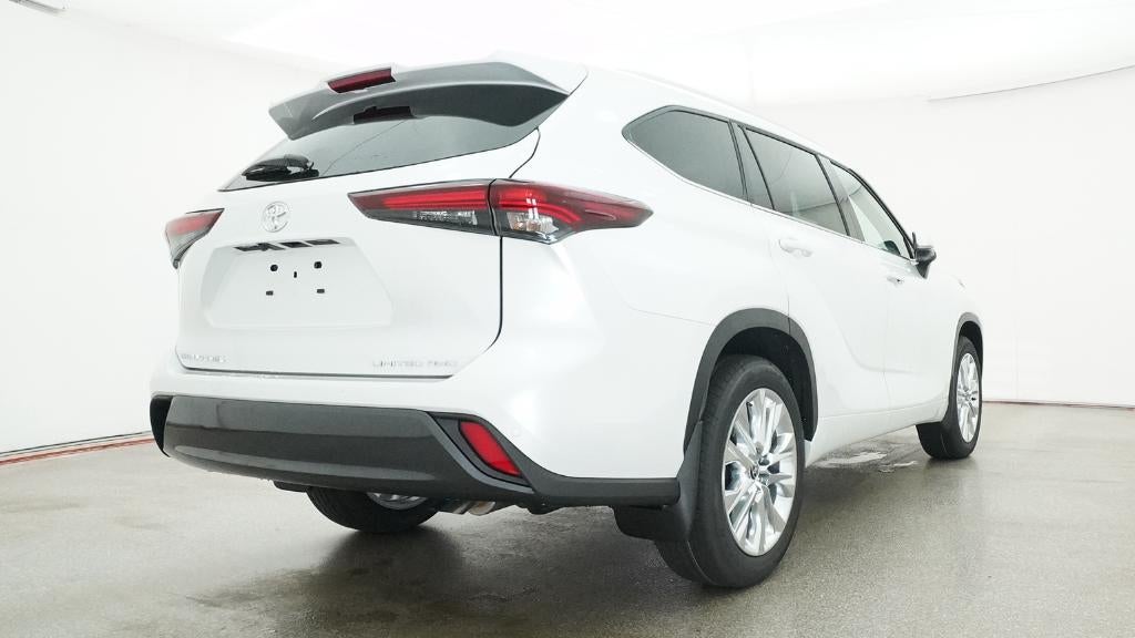 2026 Toyota Highlander Limited