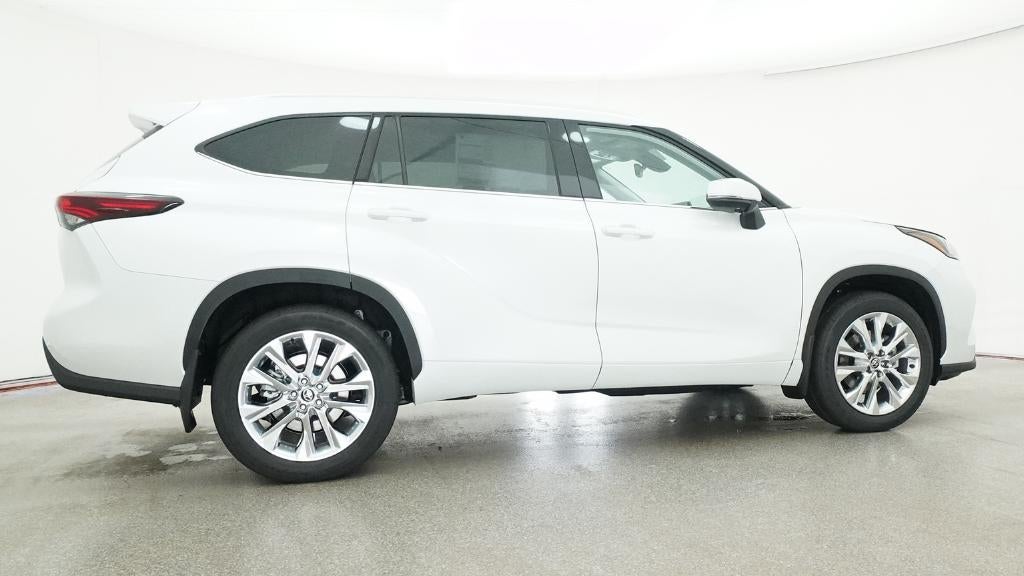 2026 Toyota Highlander Limited