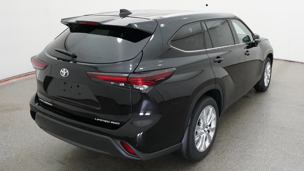 2026 Toyota Highlander Limited