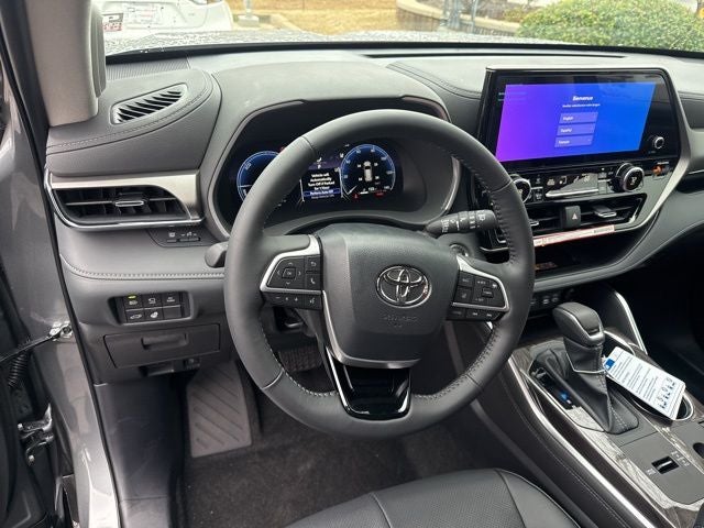 2026 Toyota Highlander Hybrid Limited