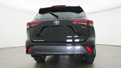 2026 Toyota Highlander Hybrid Limited