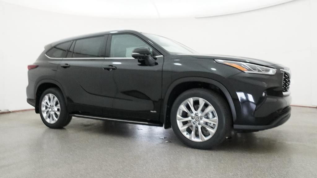 2026 Toyota Highlander Hybrid Limited