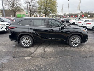 2026 Toyota Highlander Hybrid Limited