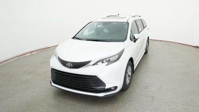 2026 Toyota Sienna XLE 7 Passenger