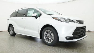2026 Toyota Sienna XLE 7 Passenger
