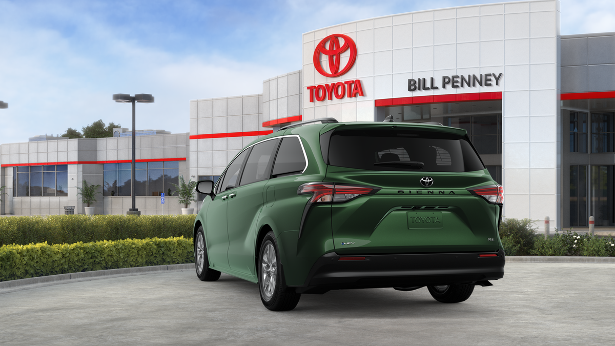 2026 Toyota Sienna XLE 8 Passenger