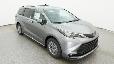 2026 Toyota Sienna XLE 8 Passenger