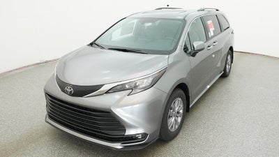 2026 Toyota Sienna XLE 8 Passenger