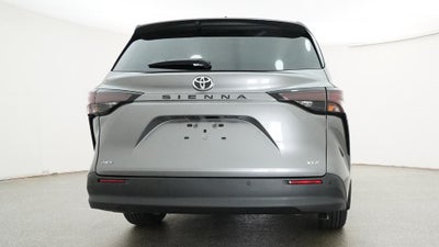 2026 Toyota Sienna XLE 8 Passenger