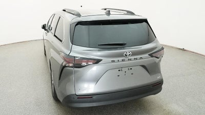 2026 Toyota Sienna XLE 8 Passenger