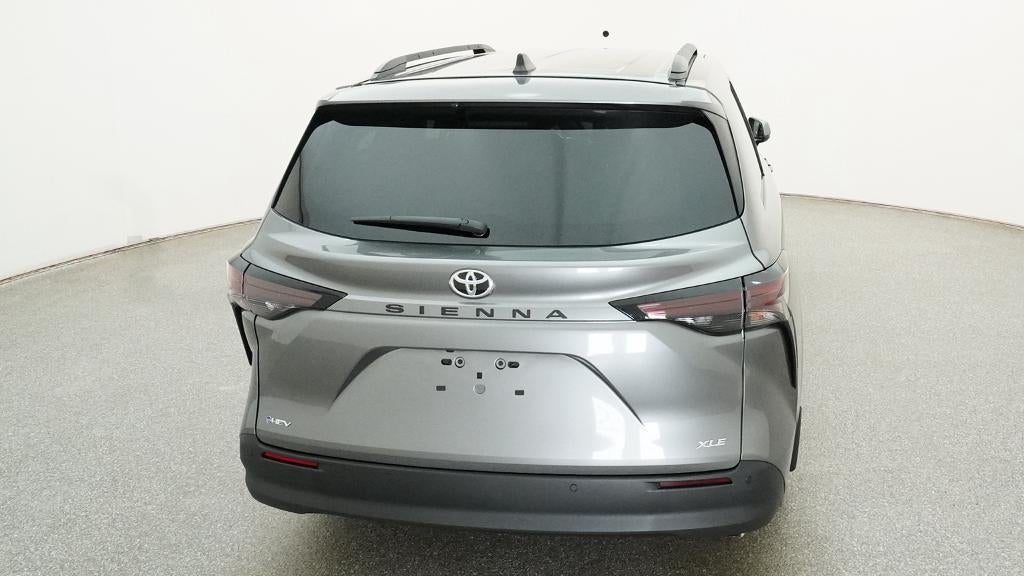 2026 Toyota Sienna XLE 8 Passenger