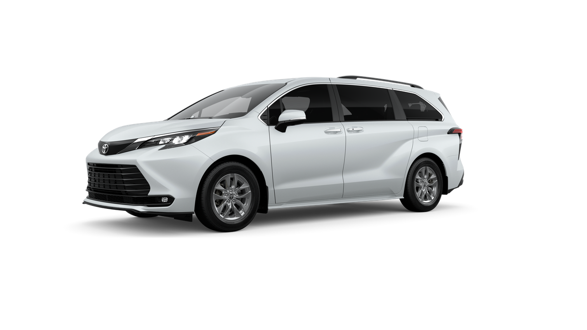 2026 Toyota Sienna XLE 8 Passenger