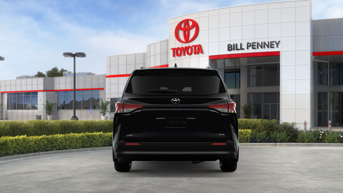 2026 Toyota Sienna XLE 8 Passenger