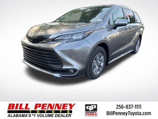 2026 Toyota Sienna XLE 8 Passenger