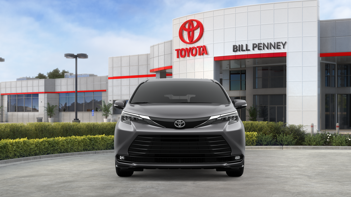2026 Toyota Sienna XLE 8 Passenger