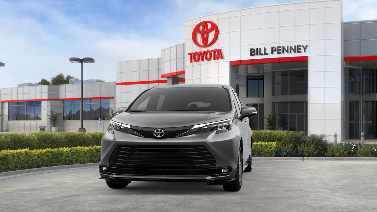 2026 Toyota Sienna XLE 8 Passenger