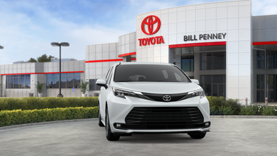 2026 Toyota Sienna XLE 8 Passenger
