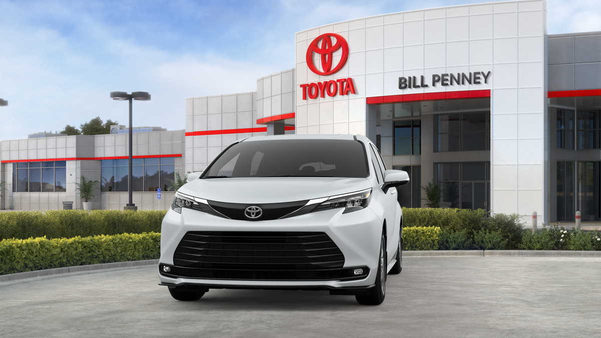 2026 Toyota Sienna XLE 8 Passenger