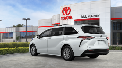 2026 Toyota Sienna XLE 8 Passenger