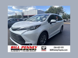 2026 Toyota Sienna XLE 8 Passenger