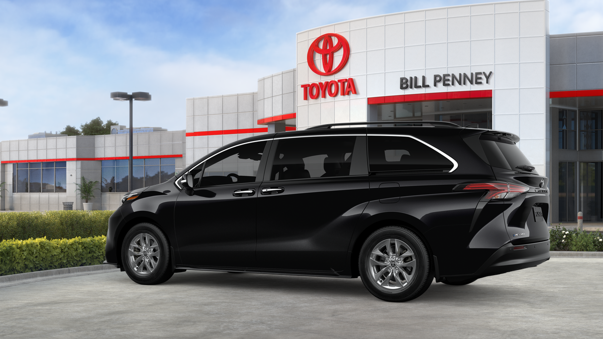 2026 Toyota Sienna XLE 7 Passenger