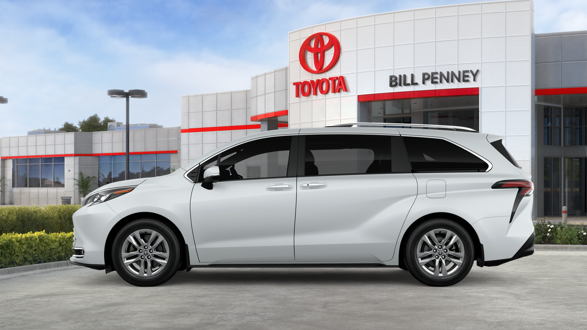 2026 Toyota Sienna Limited 7 Passenger