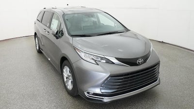 2026 Toyota Sienna Limited 7 Passenger