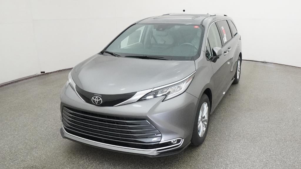 2026 Toyota Sienna Limited 7 Passenger