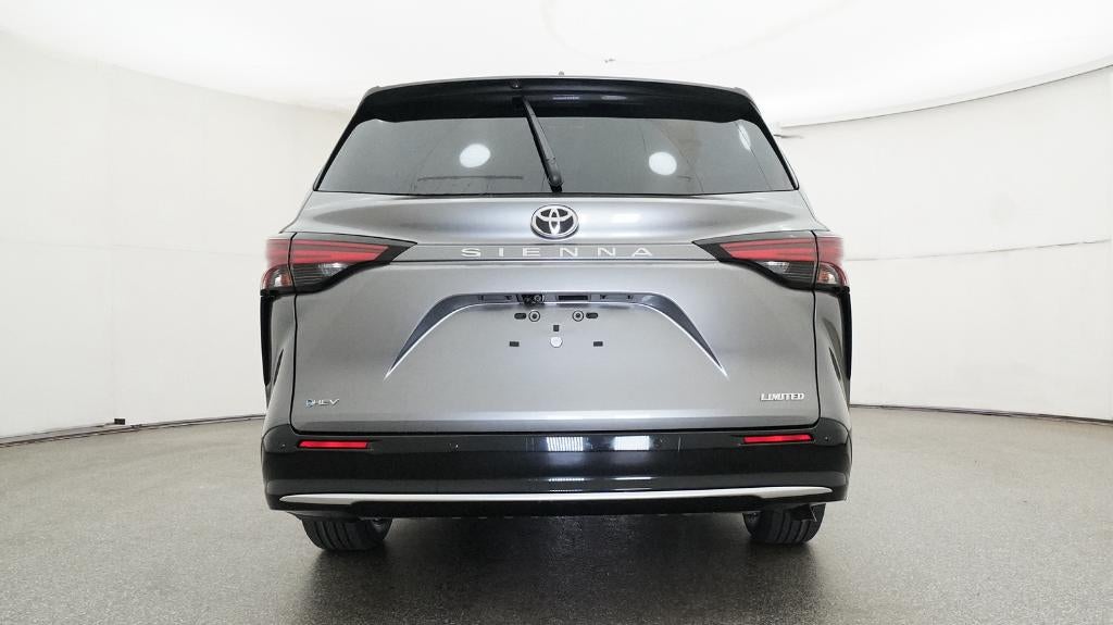 2026 Toyota Sienna Limited 7 Passenger