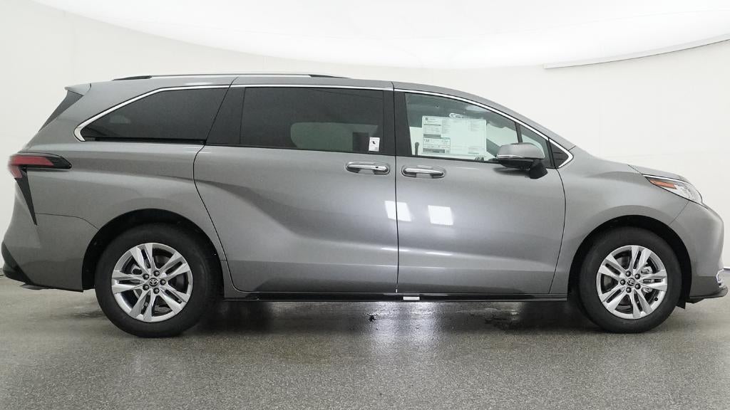 2026 Toyota Sienna Limited 7 Passenger