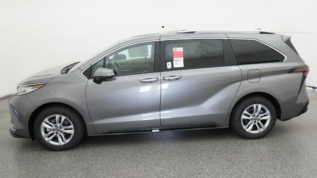 2026 Toyota Sienna Limited 7 Passenger