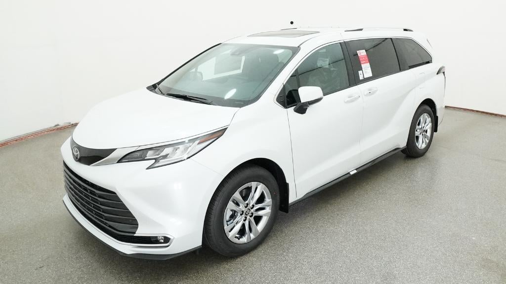 2026 Toyota Sienna Limited 7 Passenger