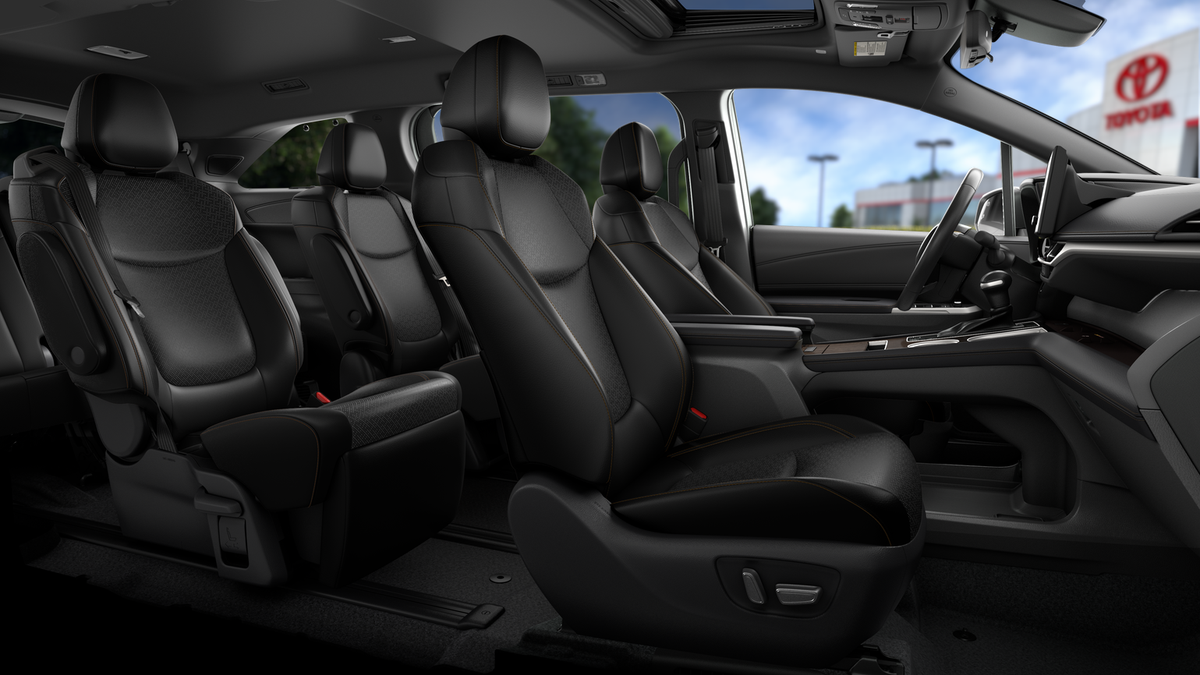 2026 Toyota Sienna Limited 7 Passenger