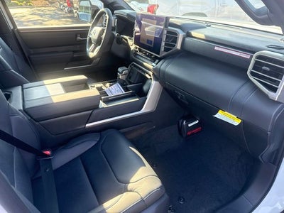 2026 Toyota Tundra Hybrid Platinum
