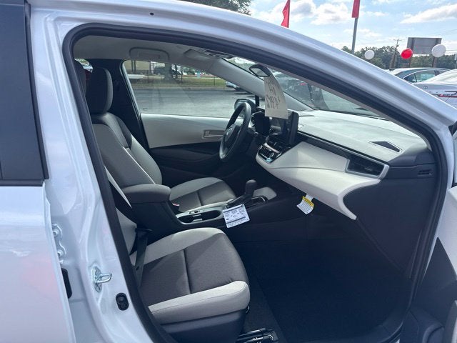 2027 Toyota Corolla LE