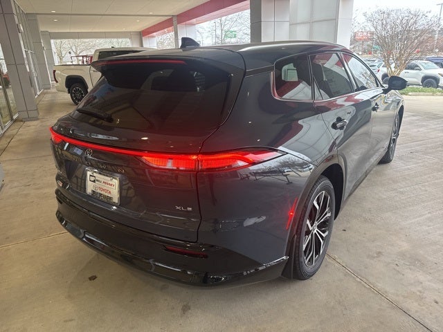 2025 Toyota Crown Signia XLE