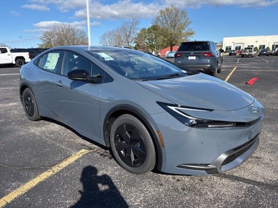 2026 Toyota Prius Plug-In Hybrid SE