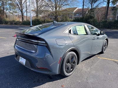 2026 Toyota Prius Plug-In Hybrid SE